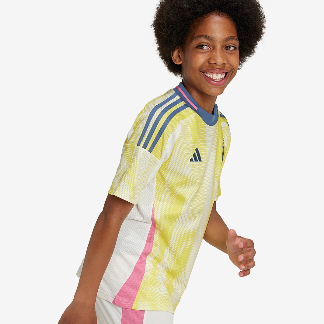 adidas Juventus 24/25 Kids Away Shirt Pure Sulfur Boys Replica
