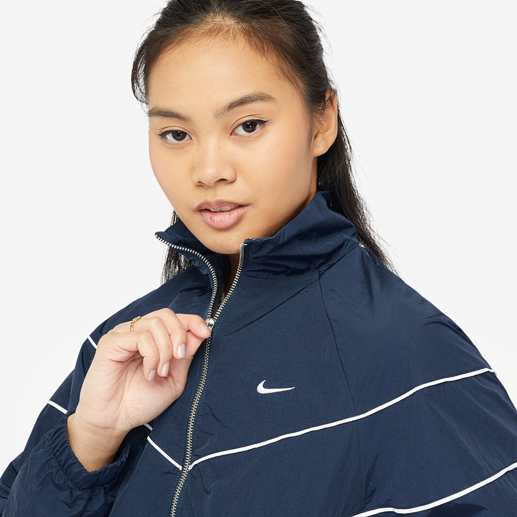 navy blue nike windbreaker womens