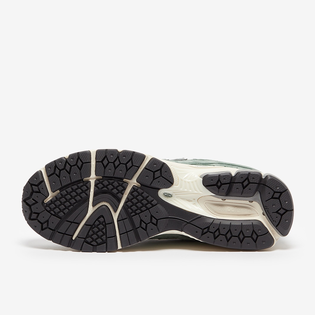 New Balance 2002R Dark Juniper Trainers Mens Shoes