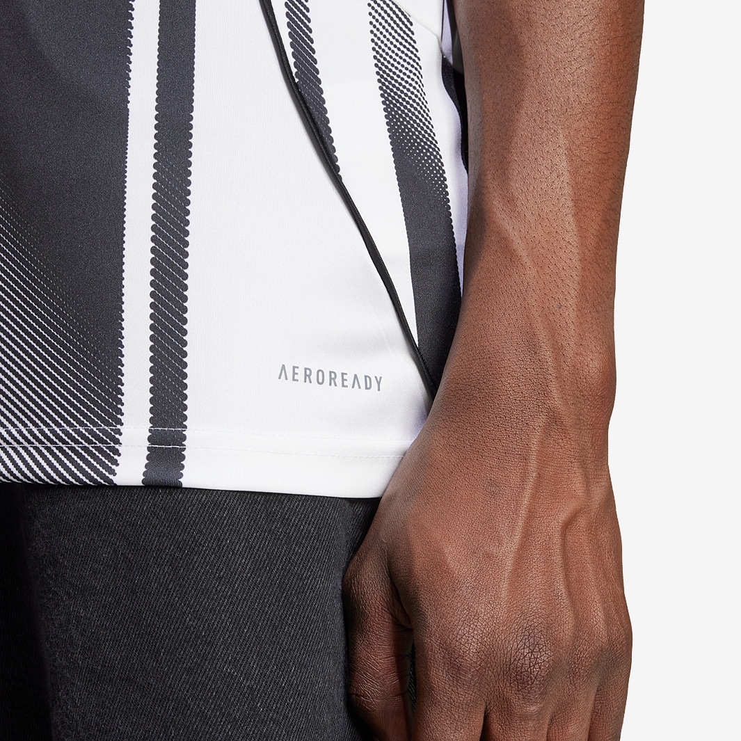 Juventus adidas スリムフィットシャツ XL ネームなし adidas Juventus 25/26 Home Jersey - White/Black - Mens Replica |