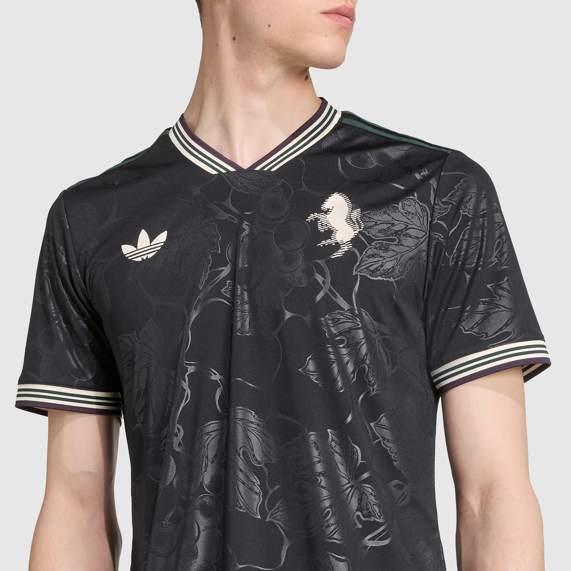 adidas Juventus Tシャツ adidas Originals Juventus 25/26 Third Jersey - Black/Ecru