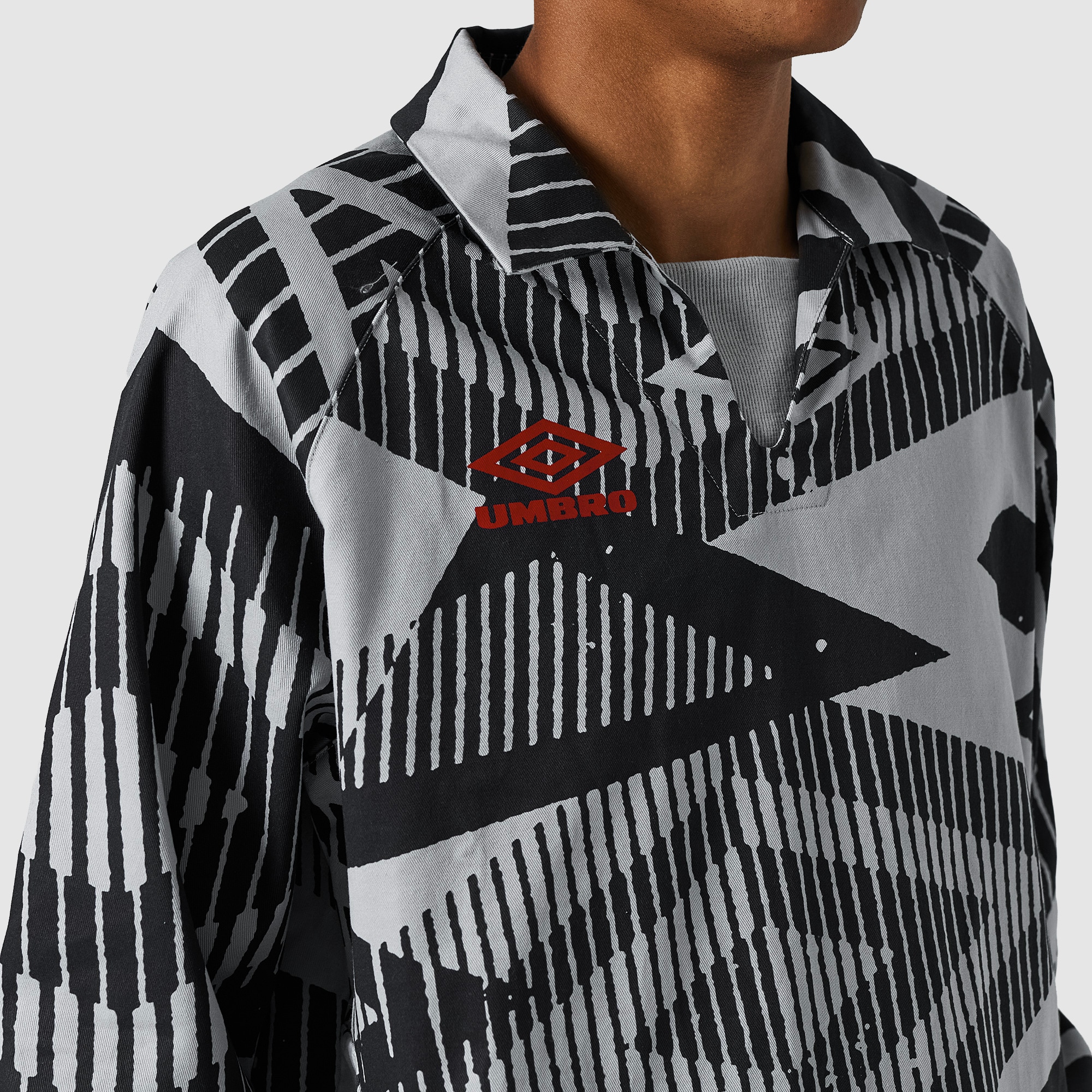 Umbro Printed Drill Top - Ultimate Grey - Tops - Mens Clothing |