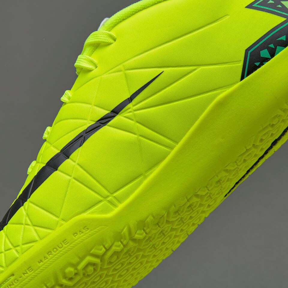 nike hypervenom turquoise