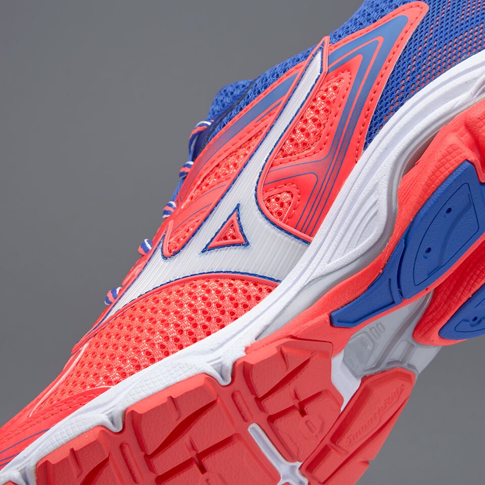 mizuno ultima 8 drop