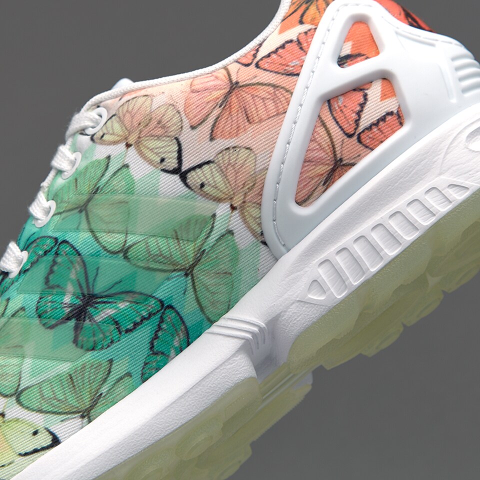 Womens Shoes - adidas Originals Womens ZX Flux - FTWR White