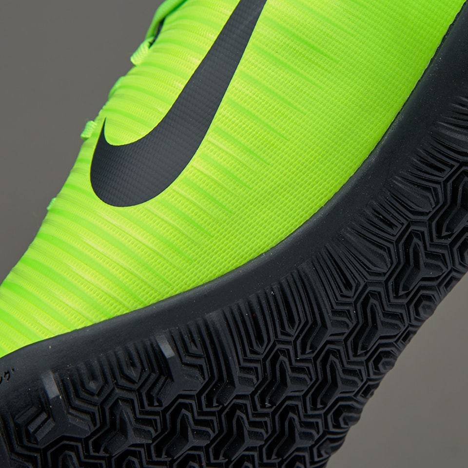 Nike Mercurial Victory VI TF - Mens Boots - Turf Trainer