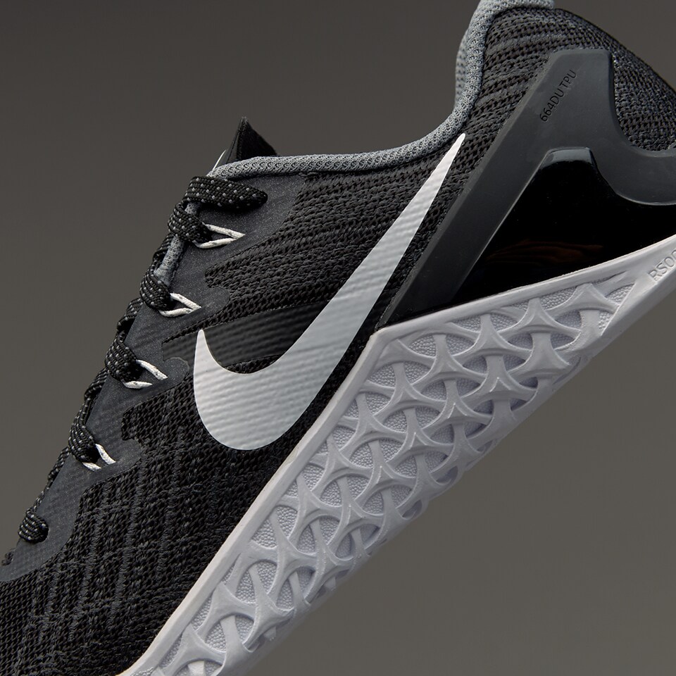 Nike Womens Metcon Black/White Womens Shoes 849807-001