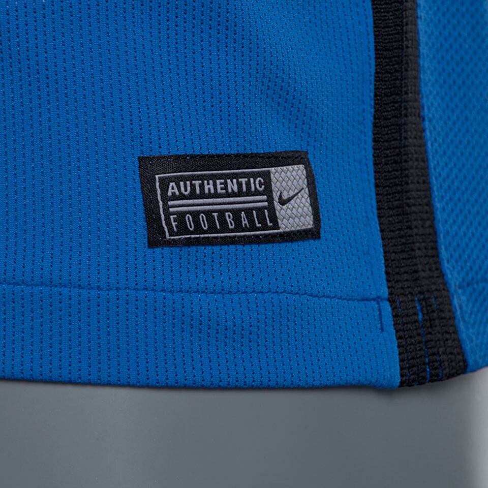 junior nike revolution