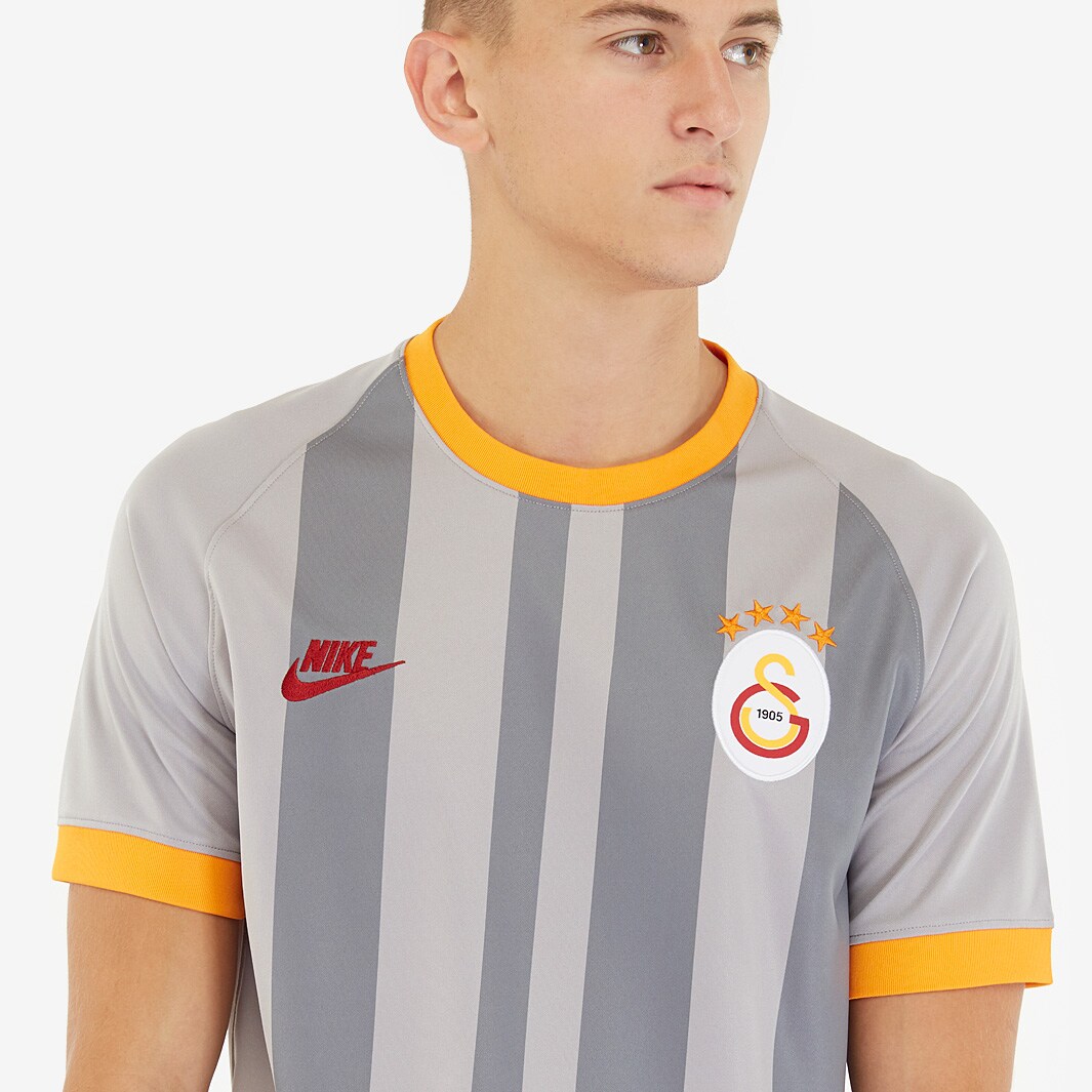 galatasaray jersey 2019