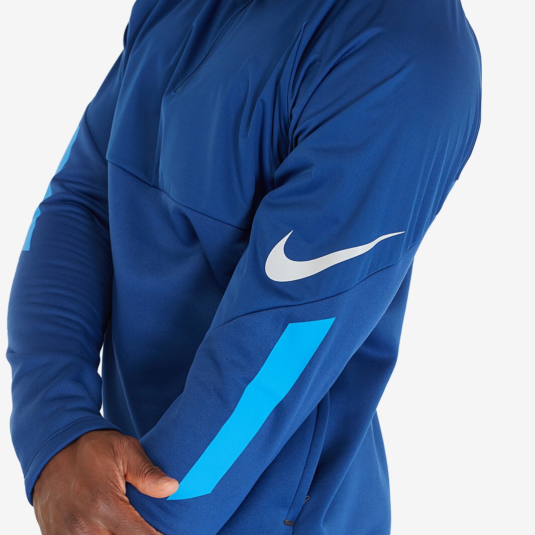 Nike therma shield sale