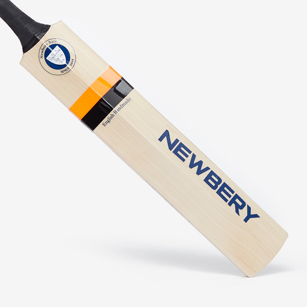 Newbery The Master 100 5* Junior Cricket Bat Orange/ Black Junior Cricket Bats