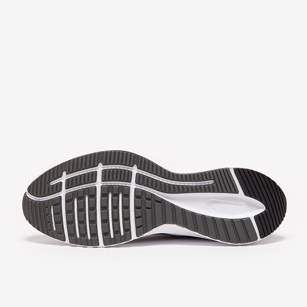 nike quest 3 vs pegasus 38