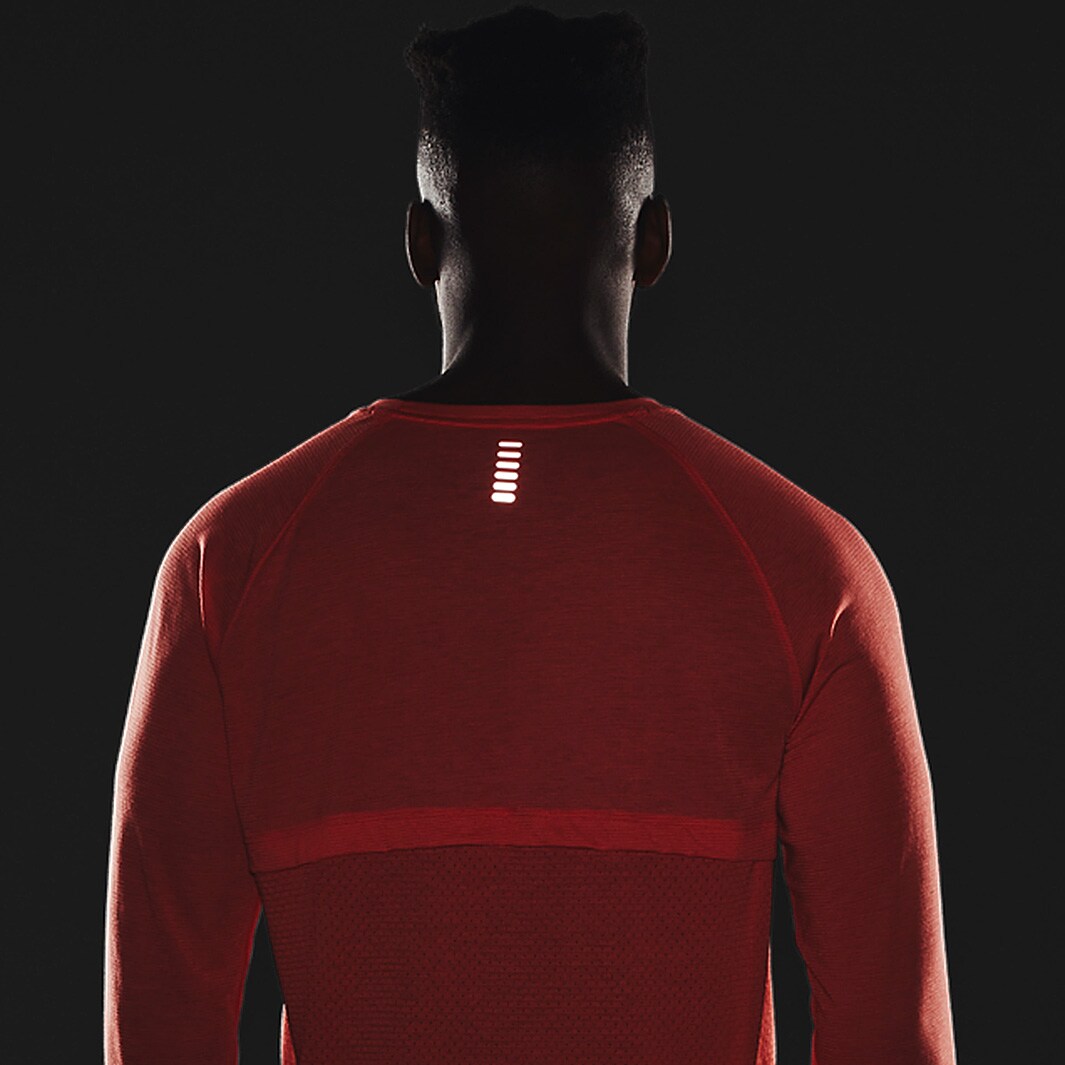 Under Armour Streaker Long Sleeve - Venom Red / Venom Red / Reflective ...