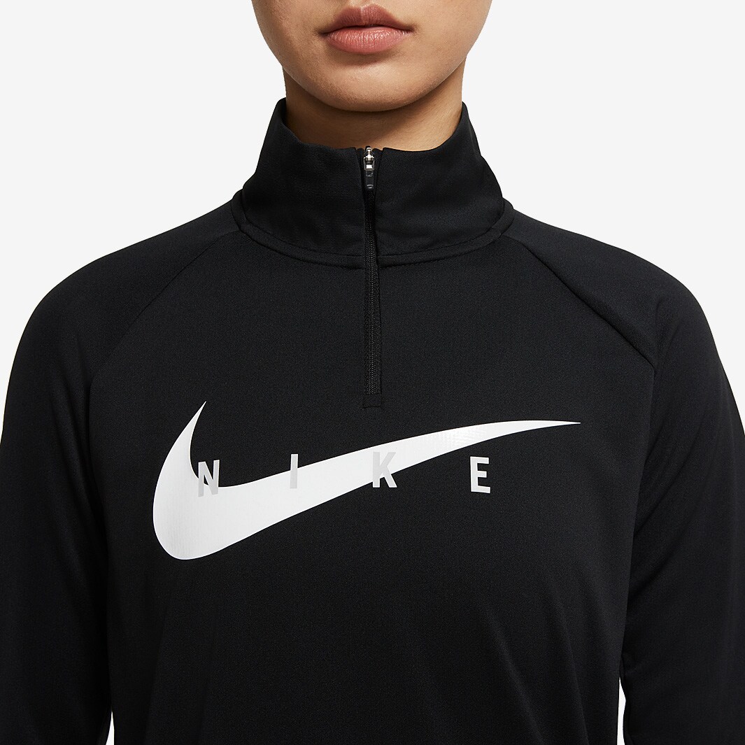 nike running swoosh half zip mid layer top in black