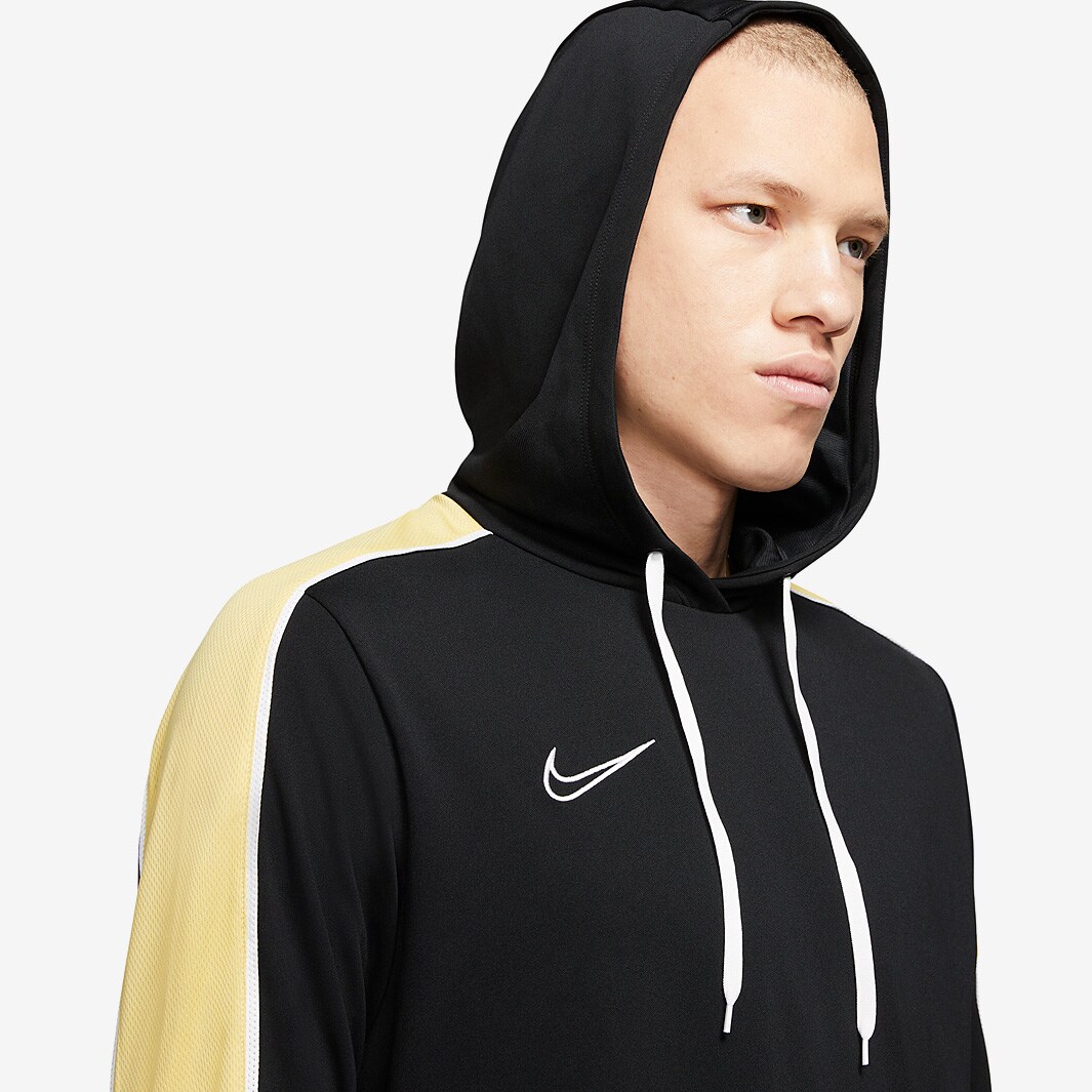 nike pro combat hat
