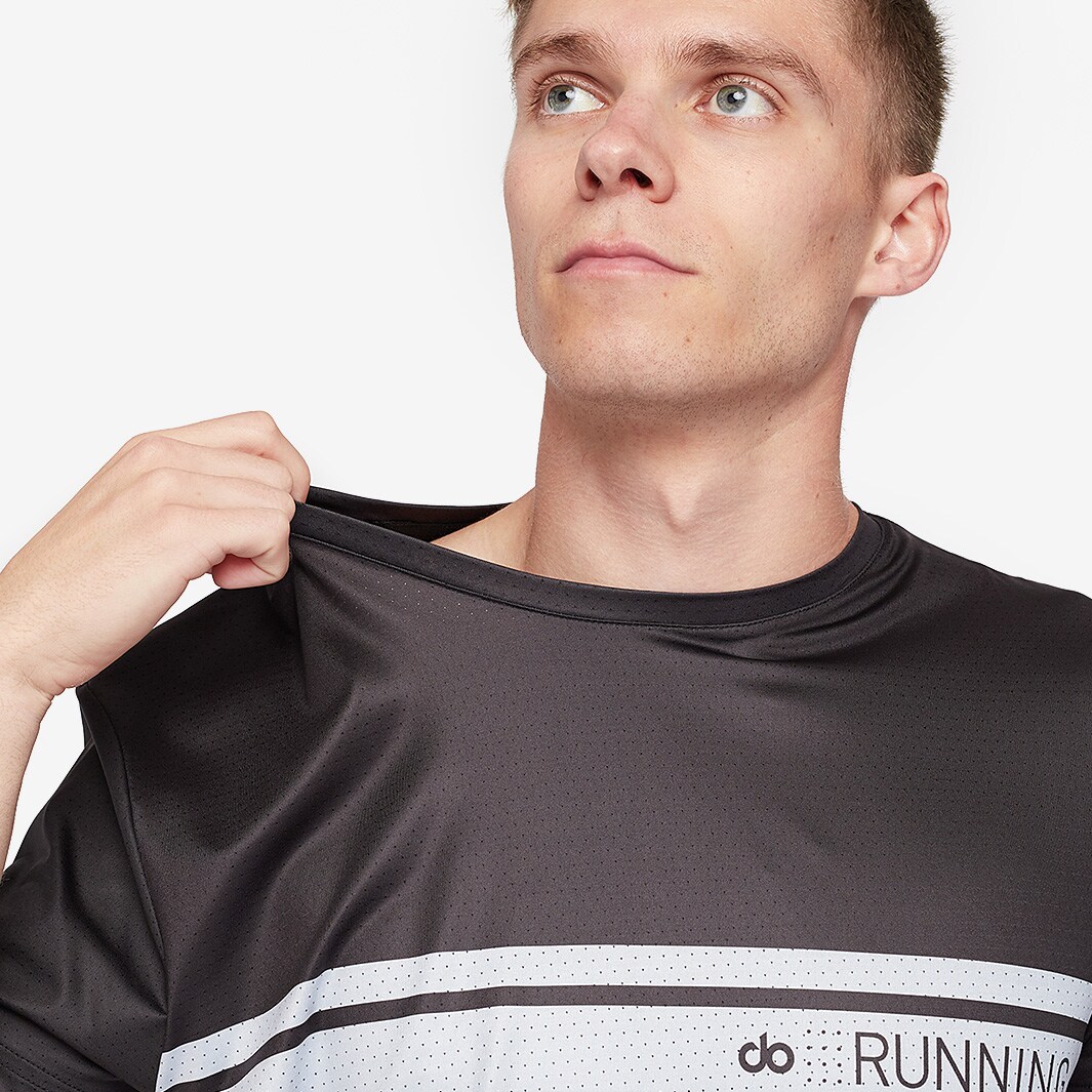 do Be Set Free Sheer Speed Tee Black/WhiteMens Clothing