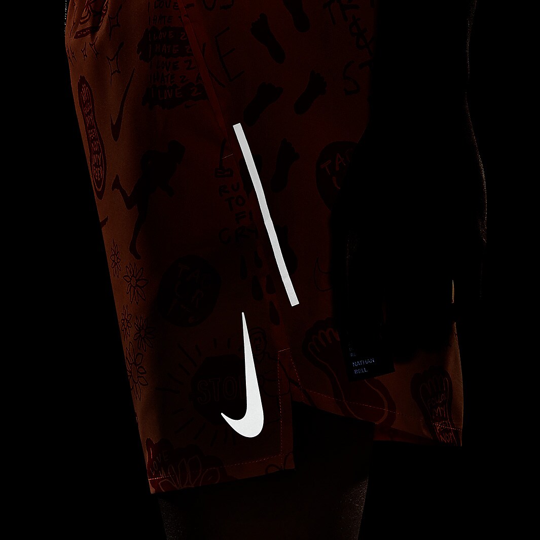 nike flex stride nathan bell