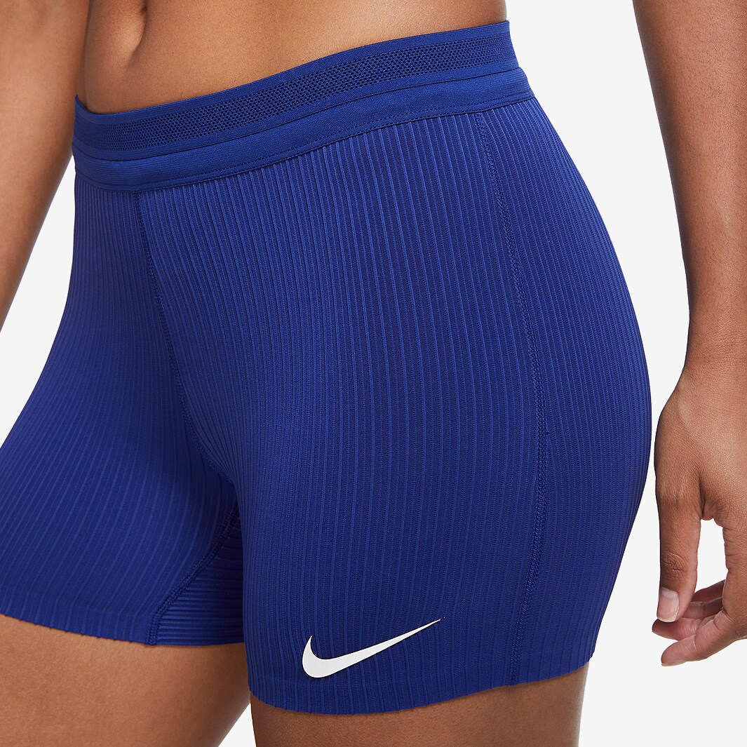 nike tight shorts ladies