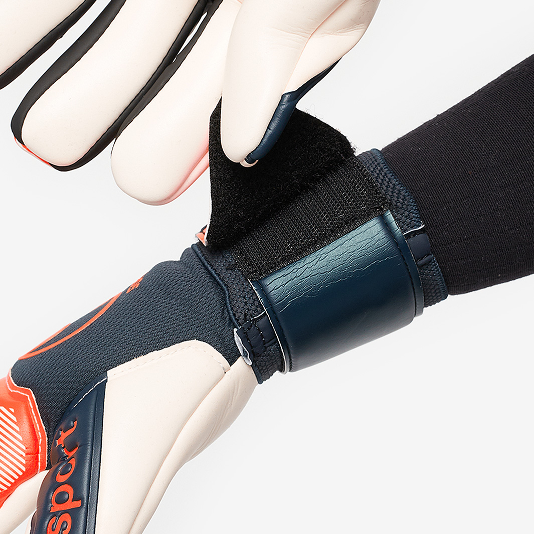 Guanti da portiere, svelati gli Uhlsport Ergonomic 360