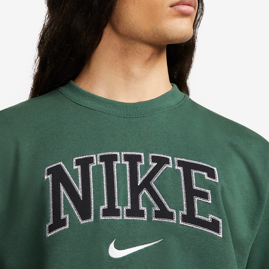 green retro nike sweatshirt