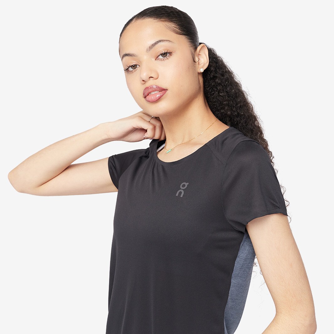 On Womens Performance TShirt Black/Dark Womens Clothing Pro