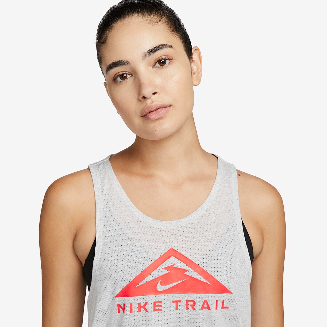 Nike Womens DriFIT Trail Running Tank Light Smoke Grey/Grey Fog/Bright Crimson Womens