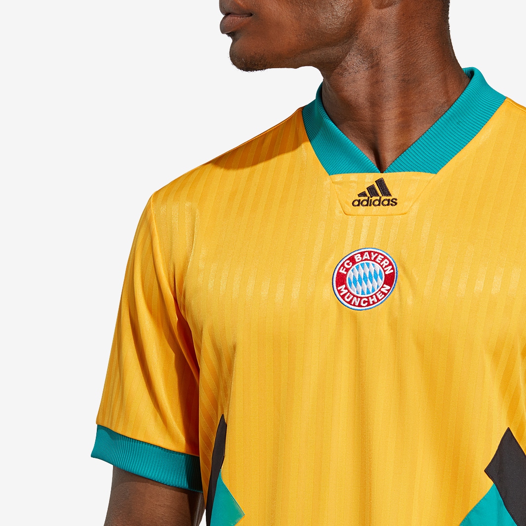 adidas FC Bayern Munich 2023 Icon Shirt - Semi Solar Gold