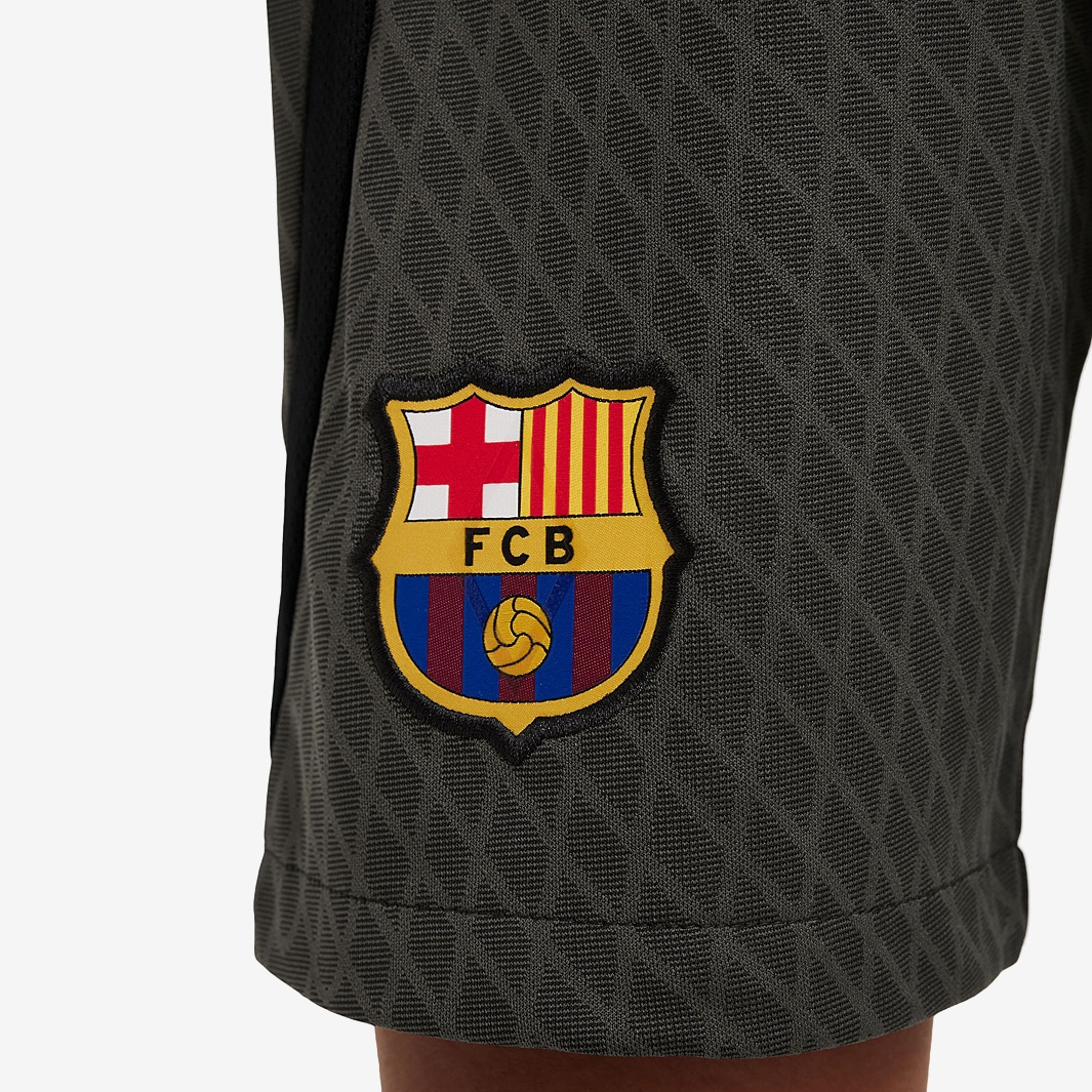 FC Barcelona Strike Men's Nike Dri-FIT Sleeveless Knit Soccer Top