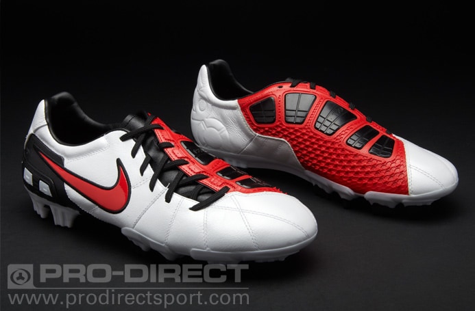 Botas de Fútbol Nike - Total 90 - T90 - Strike II I- FG - Terreno Duro - Blanco - Rojo - Negro | Pro:Direct Soccer