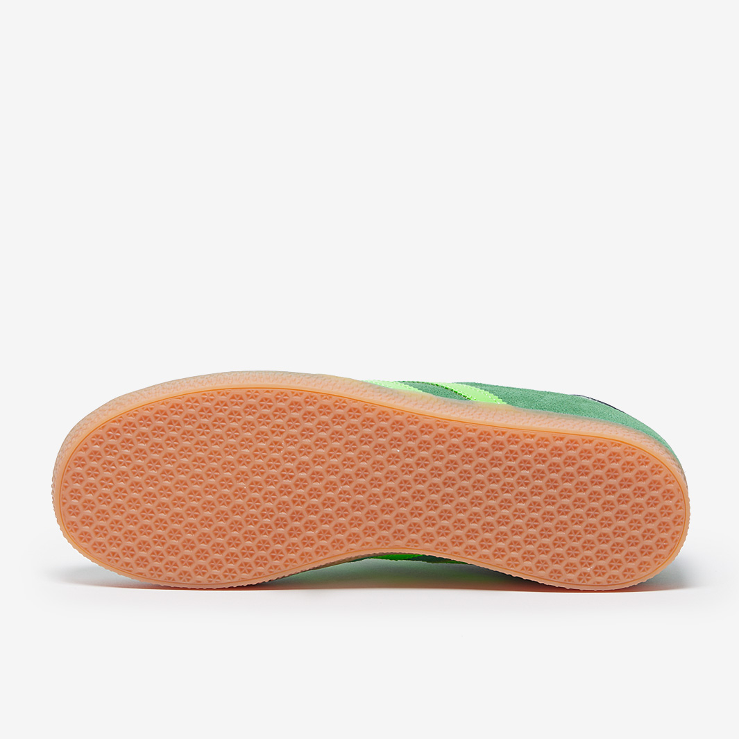adidas gazelle silver green womens Buy adidas Originals Semi Court Green/Solar Green/Bluebird Gazelle Cf El C  Sneakers
