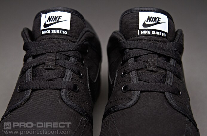 Plaga gesto Limpiar el piso Nike Suketo - Zapatillas para hombre-Deportivas-Negro | Pro:Direct Soccer