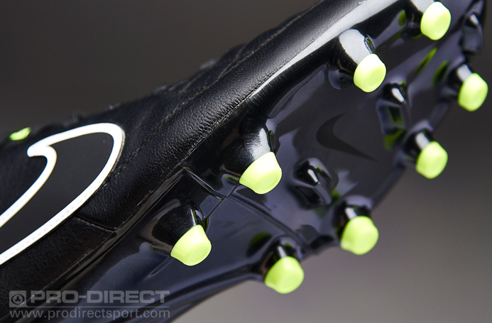 nike tiempo genio football boots