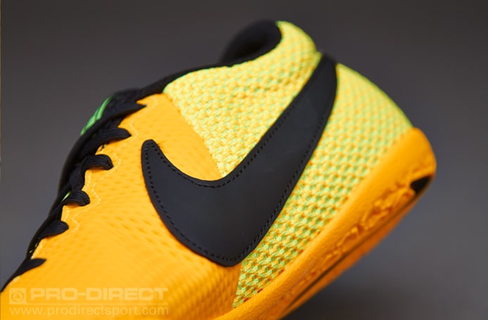 NIKE Elastico Pro Ⅲ IC NIKE Elastico Pro Ⅲ IC - メルカリ