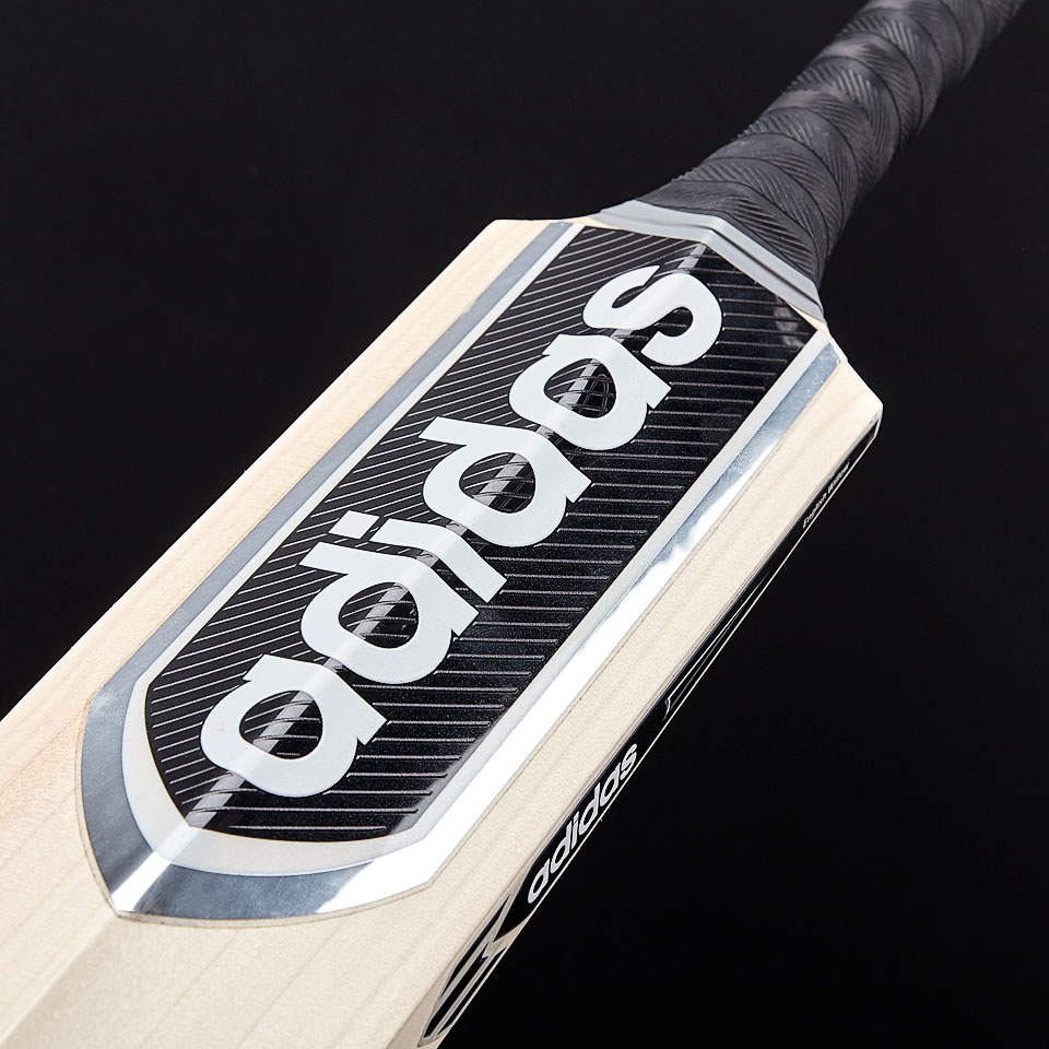 adidas xt black 1.0 cricket bat