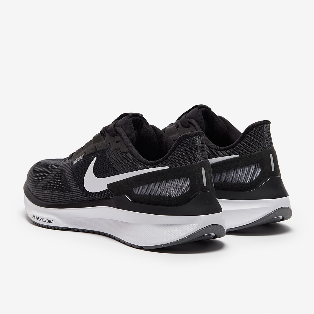 nike structure 23 vs pegasus 37