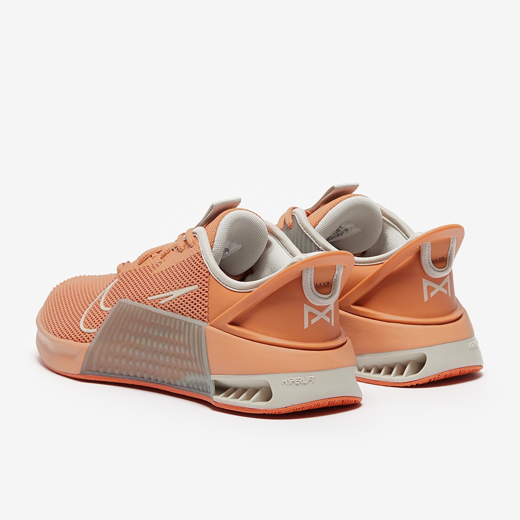 nike metcon flyease women's