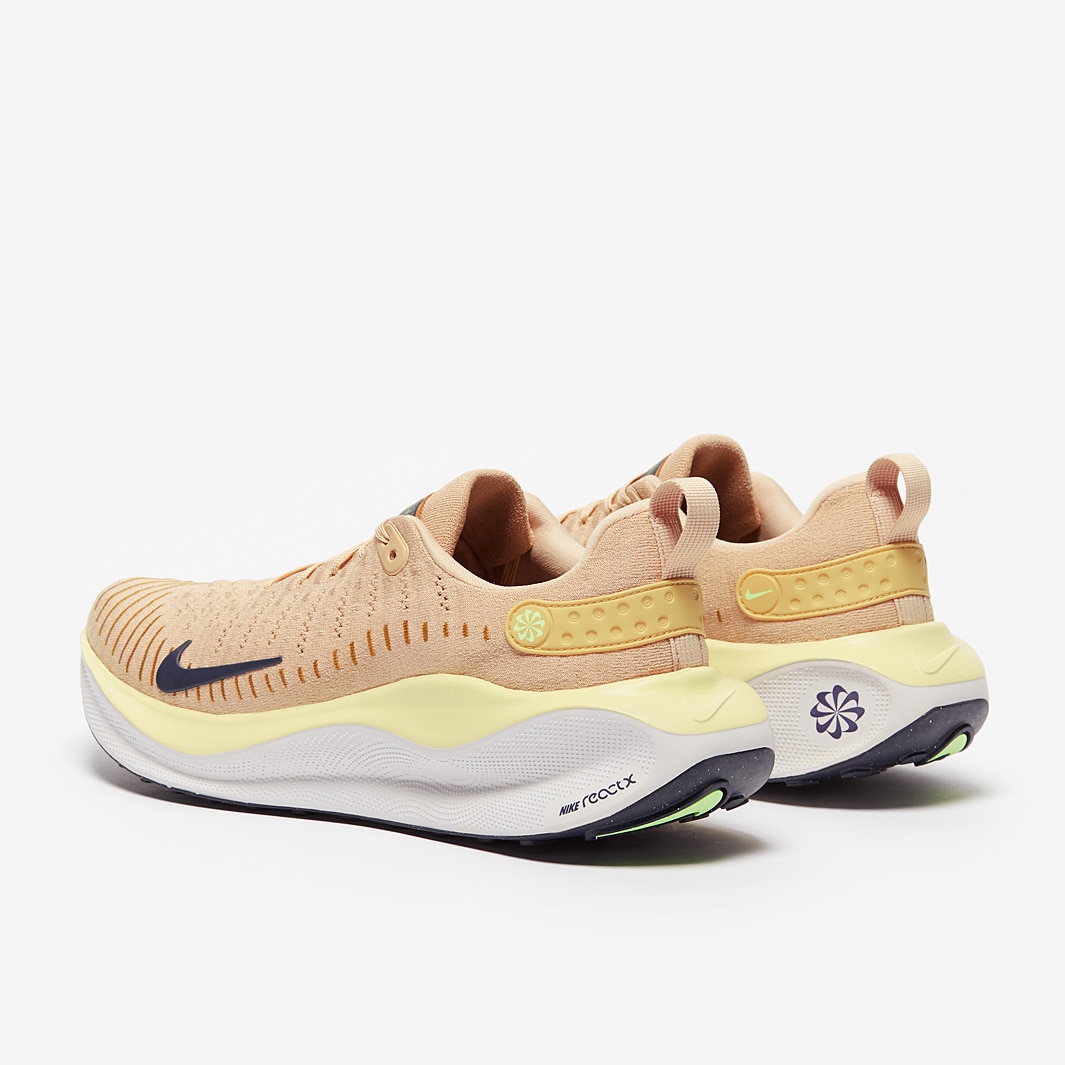 air max infinity runner