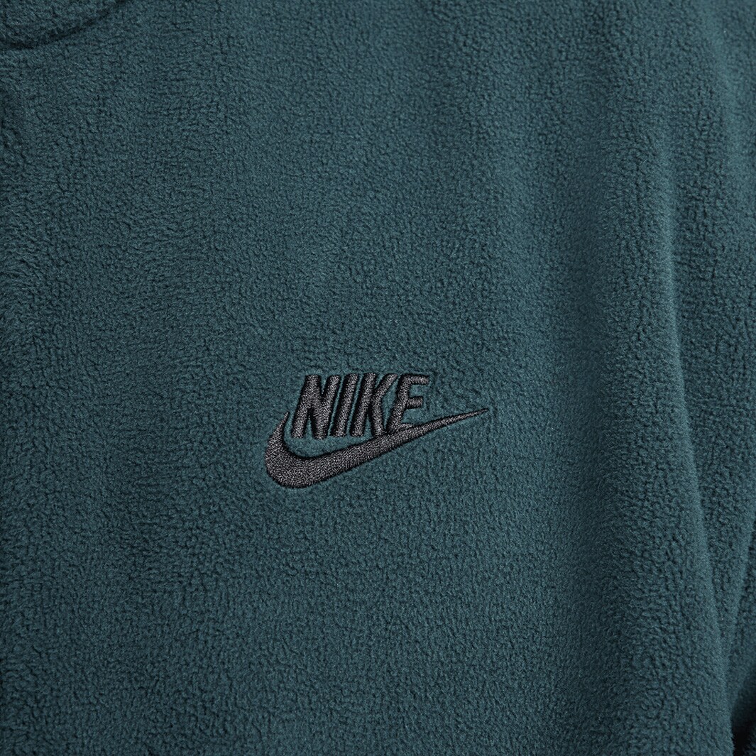 ash green nike crew neck