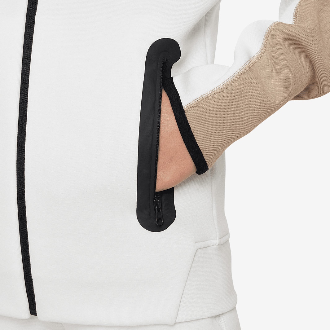 Nike Sportswear Older Kids Tech Fleece Full-Zip Hoodie (8-15Y