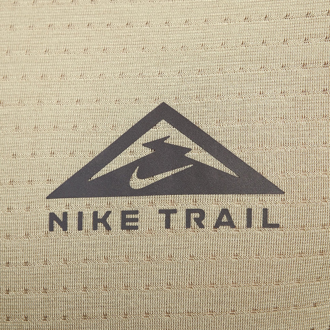 logo nike trail