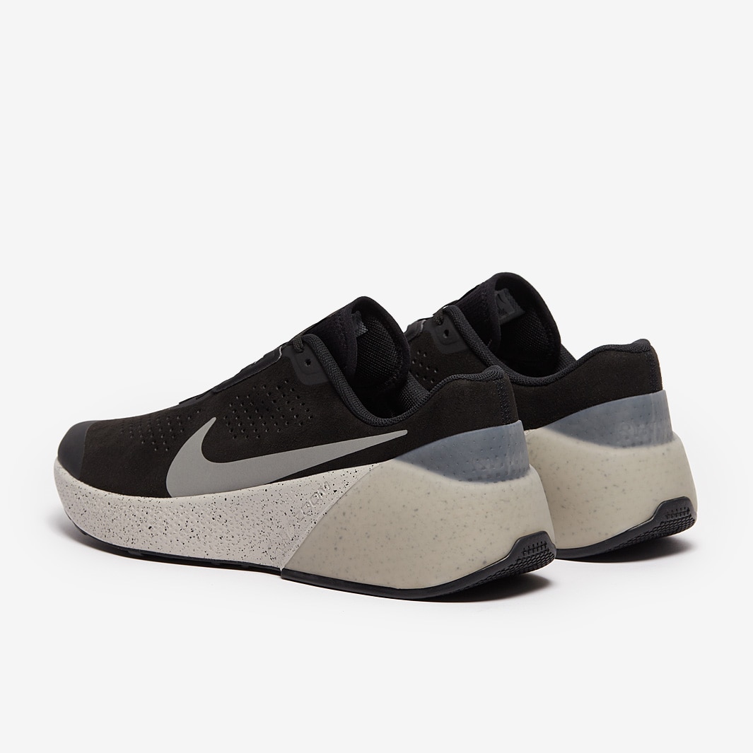 nike moon racer black