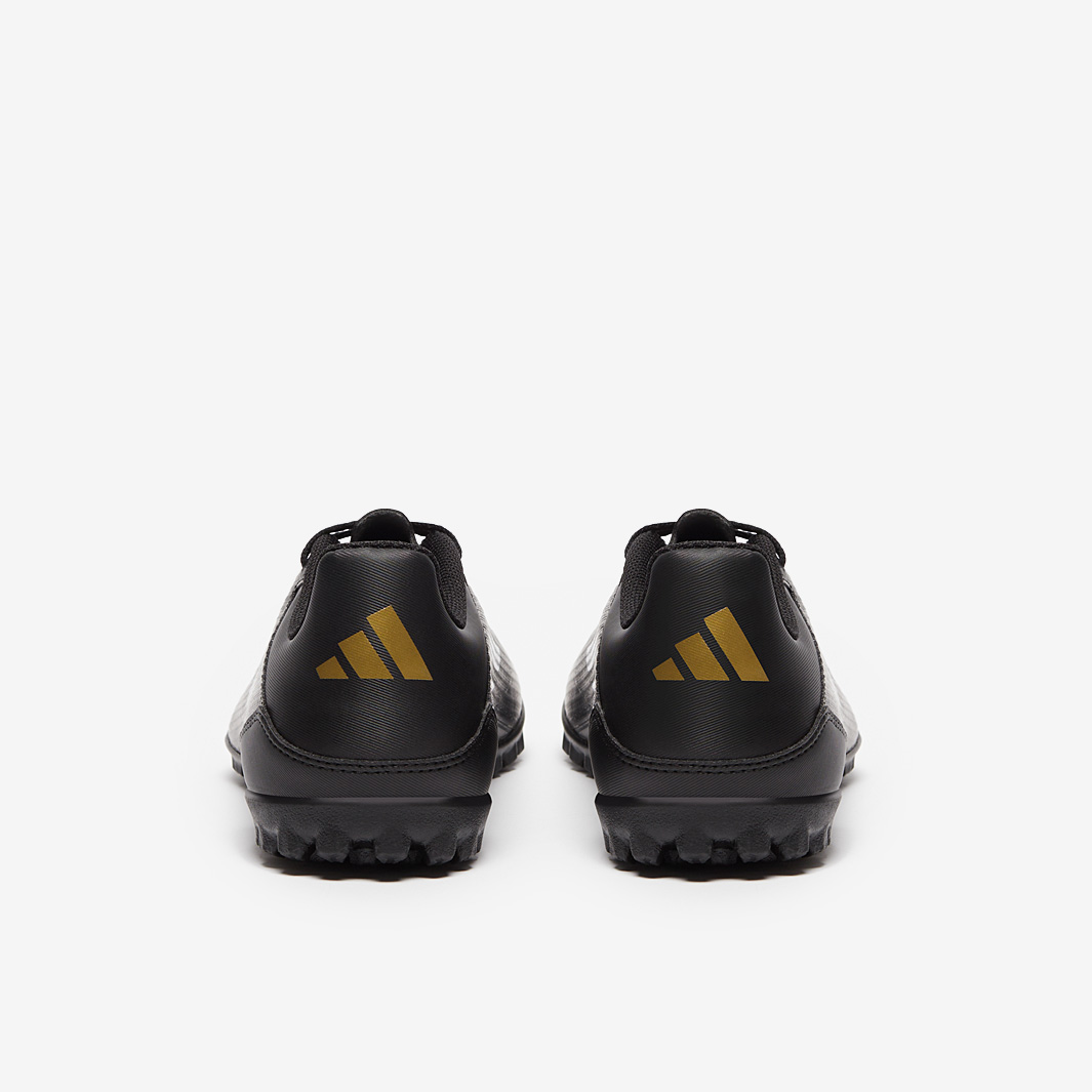tan club adidas