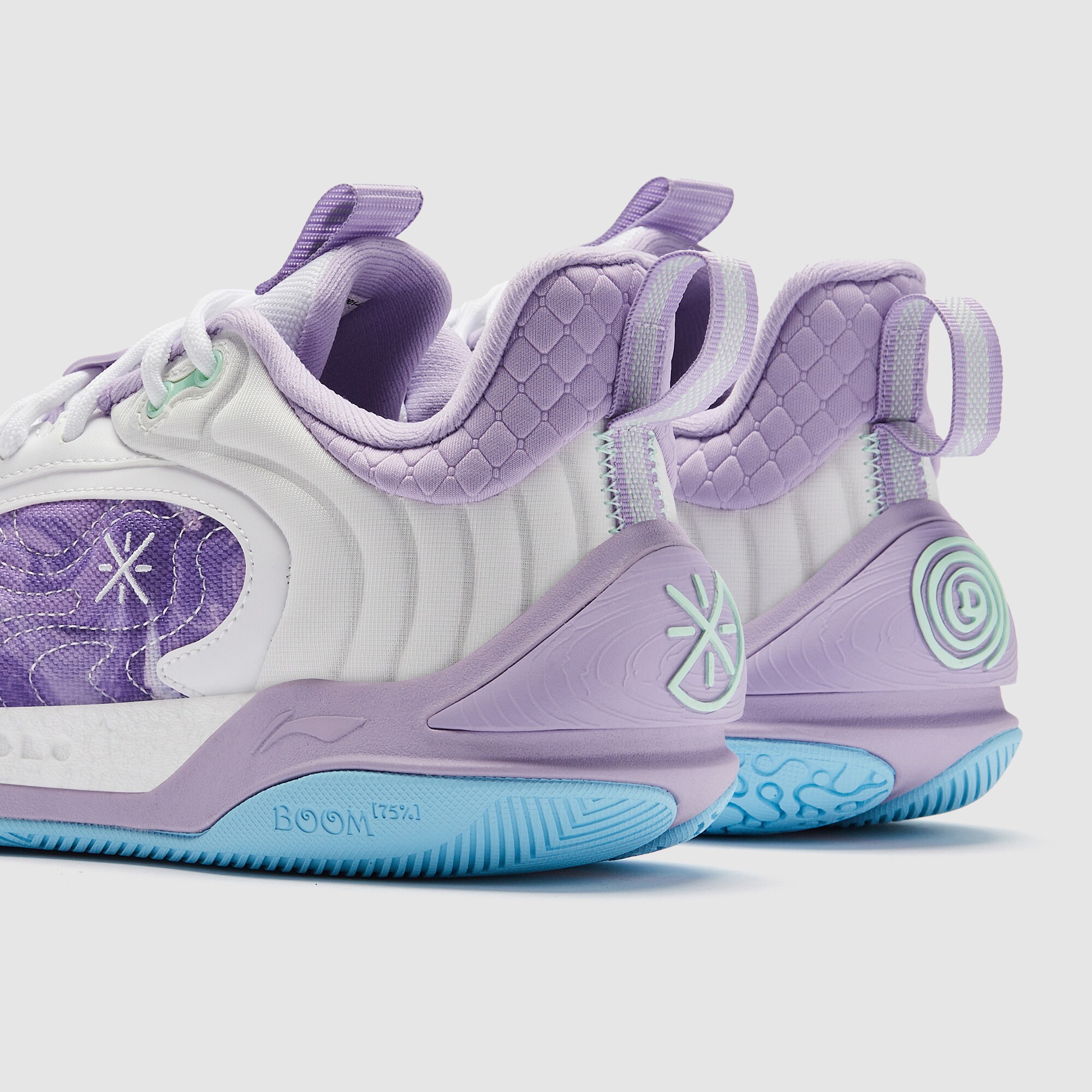purple and white basketball shoes
