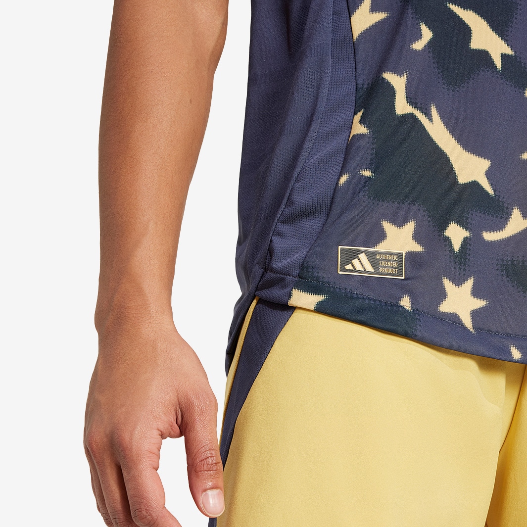 ボカ.jr:オフィシャルOlan ジャージ:マラドーナ在籍時代 3L～。 adidas Boca Juniors 2025 Authentic Third Jersey - Shadow