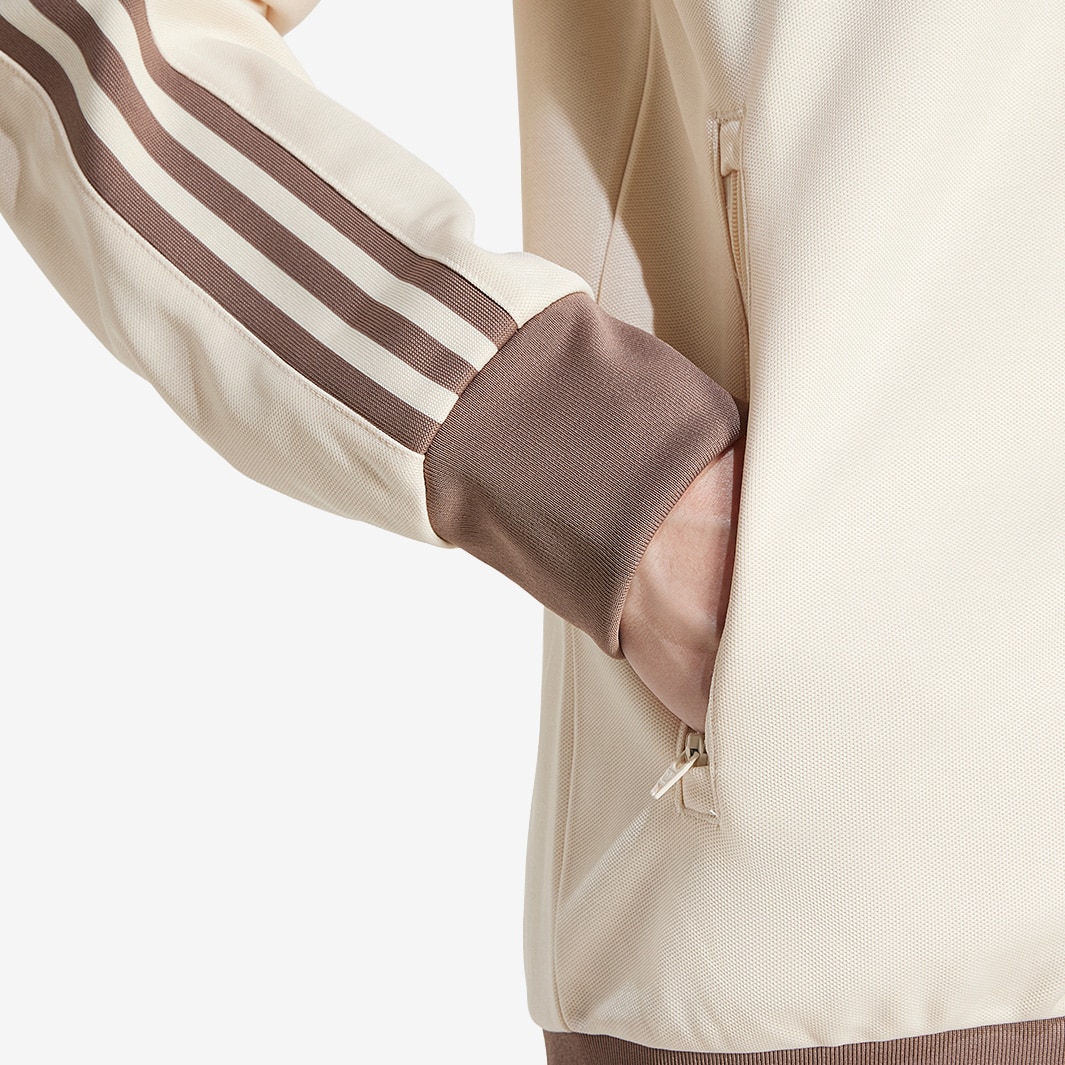 アウターその他 ADIDAS Beckenbauer Track Top Wonder White Trace Brown JC5807 CLOTHING - Heritage Track Top - White | adidas Bahrain