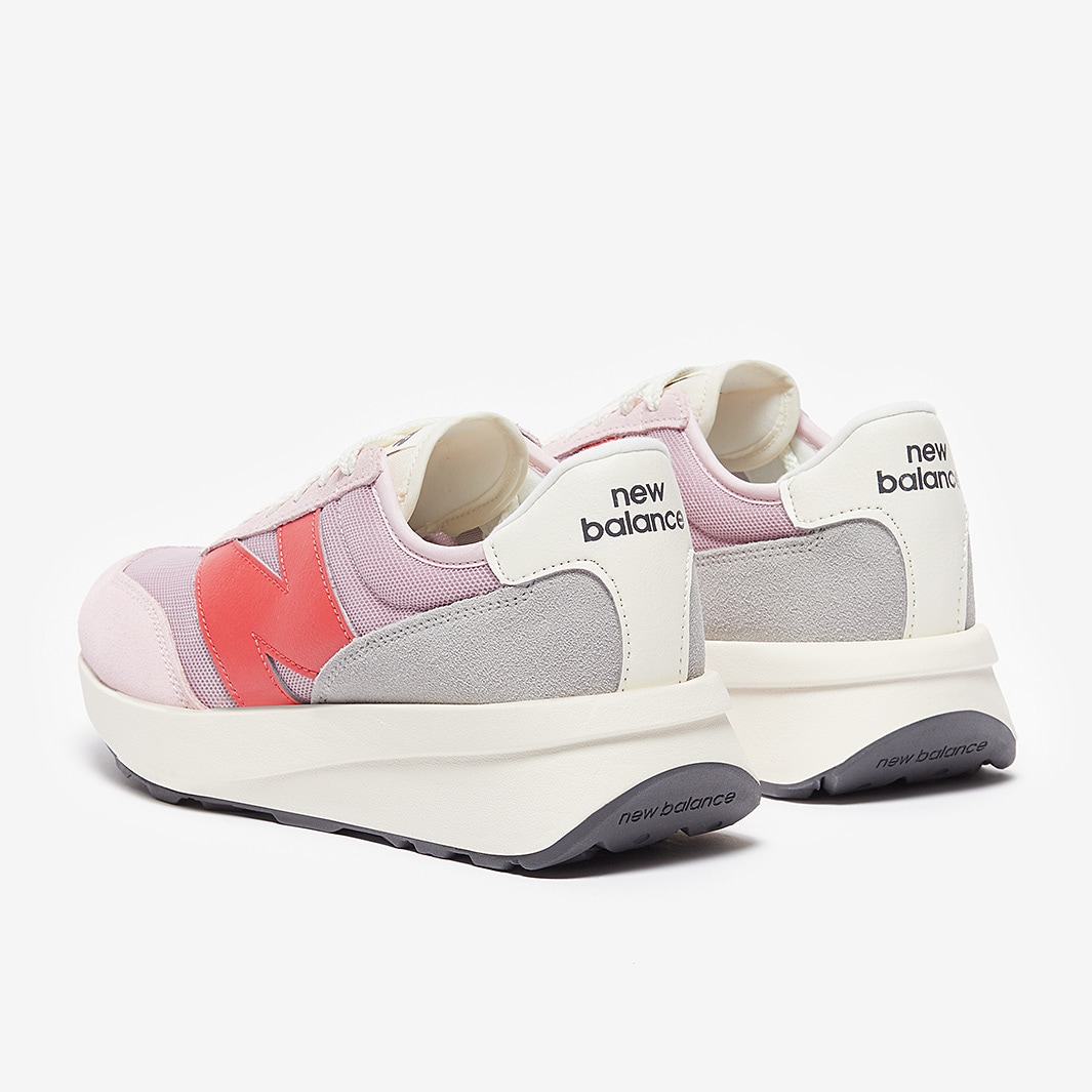 Grey New Balance 620 Classic France New Balance Older Kids 370 (GS