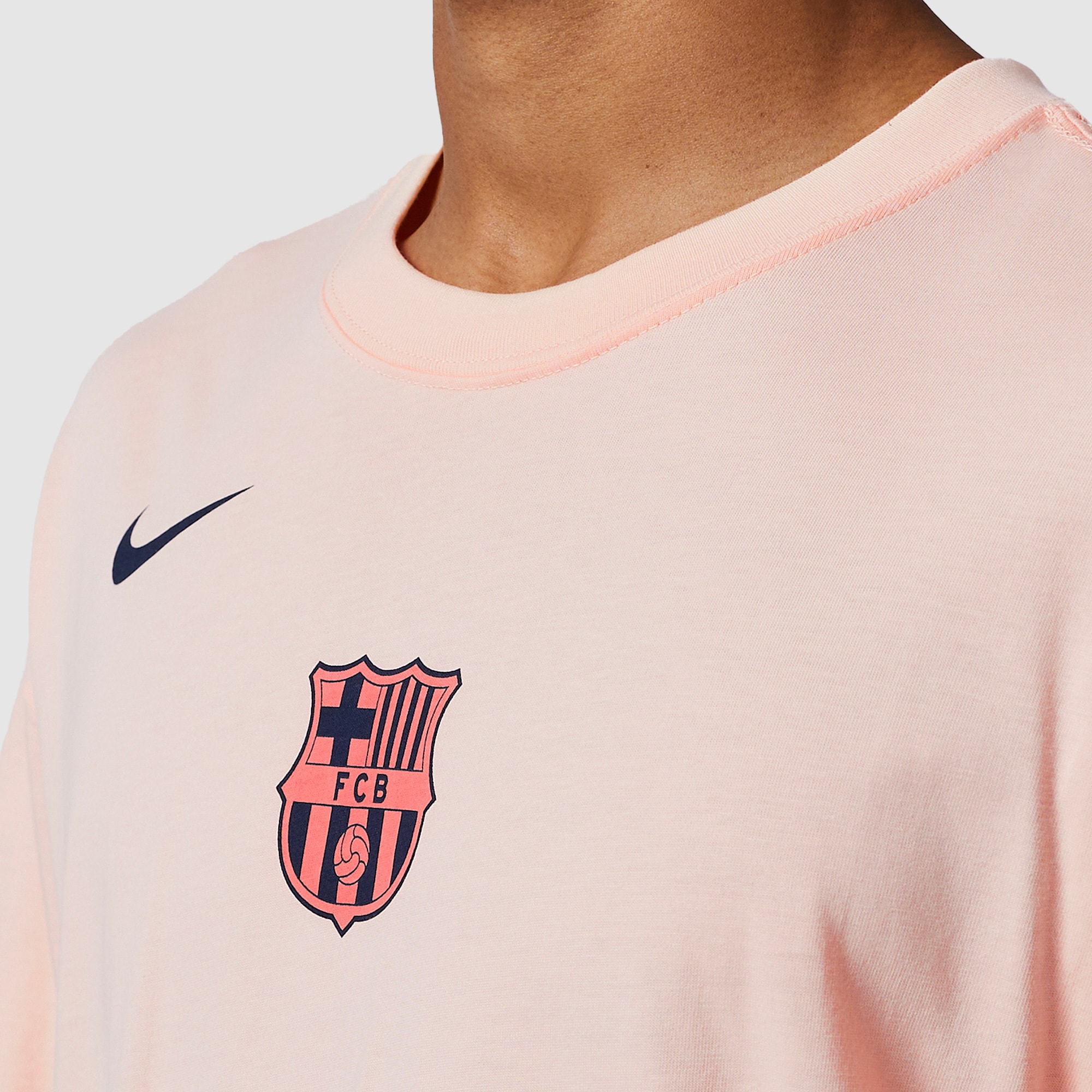 Nike FC Barcelona 25/26 Total 90 Remix T-Shirt - Crimson Tint