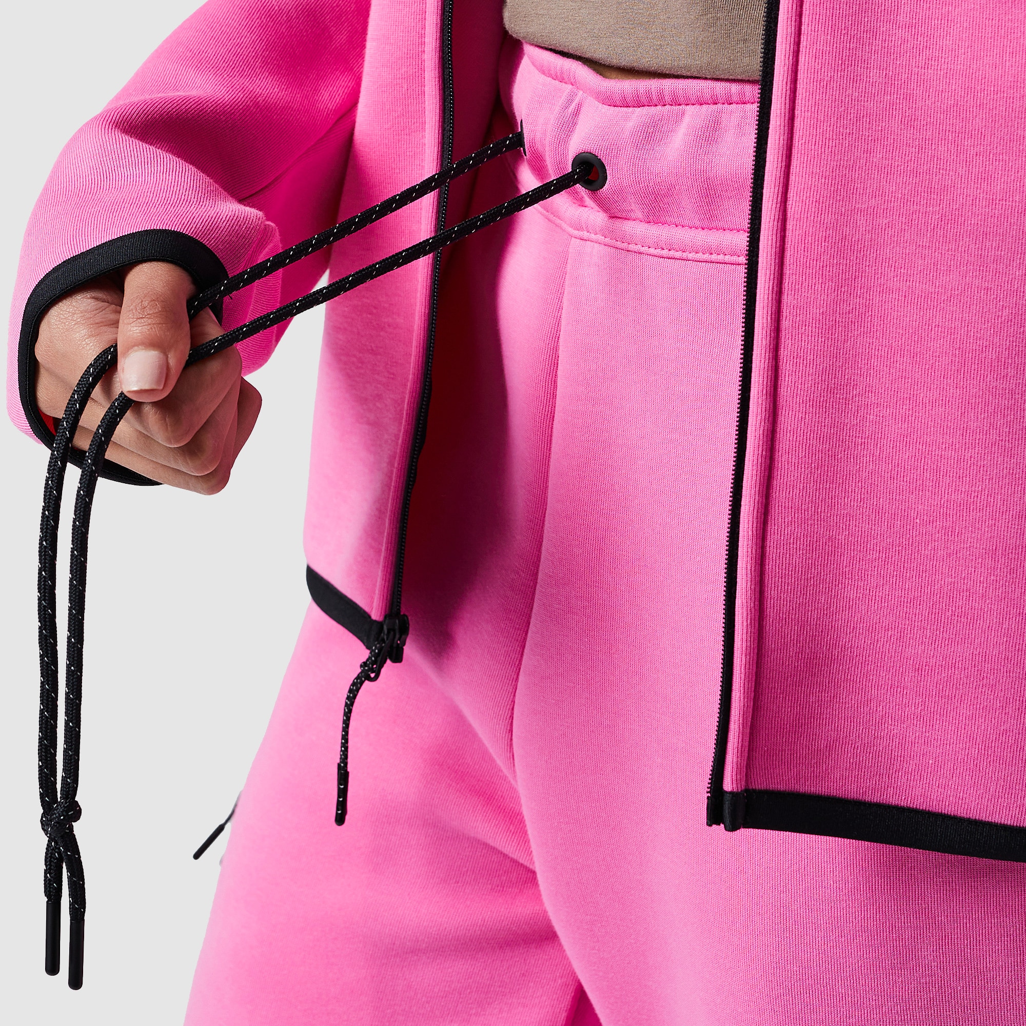 nike fleece tracksuit pink