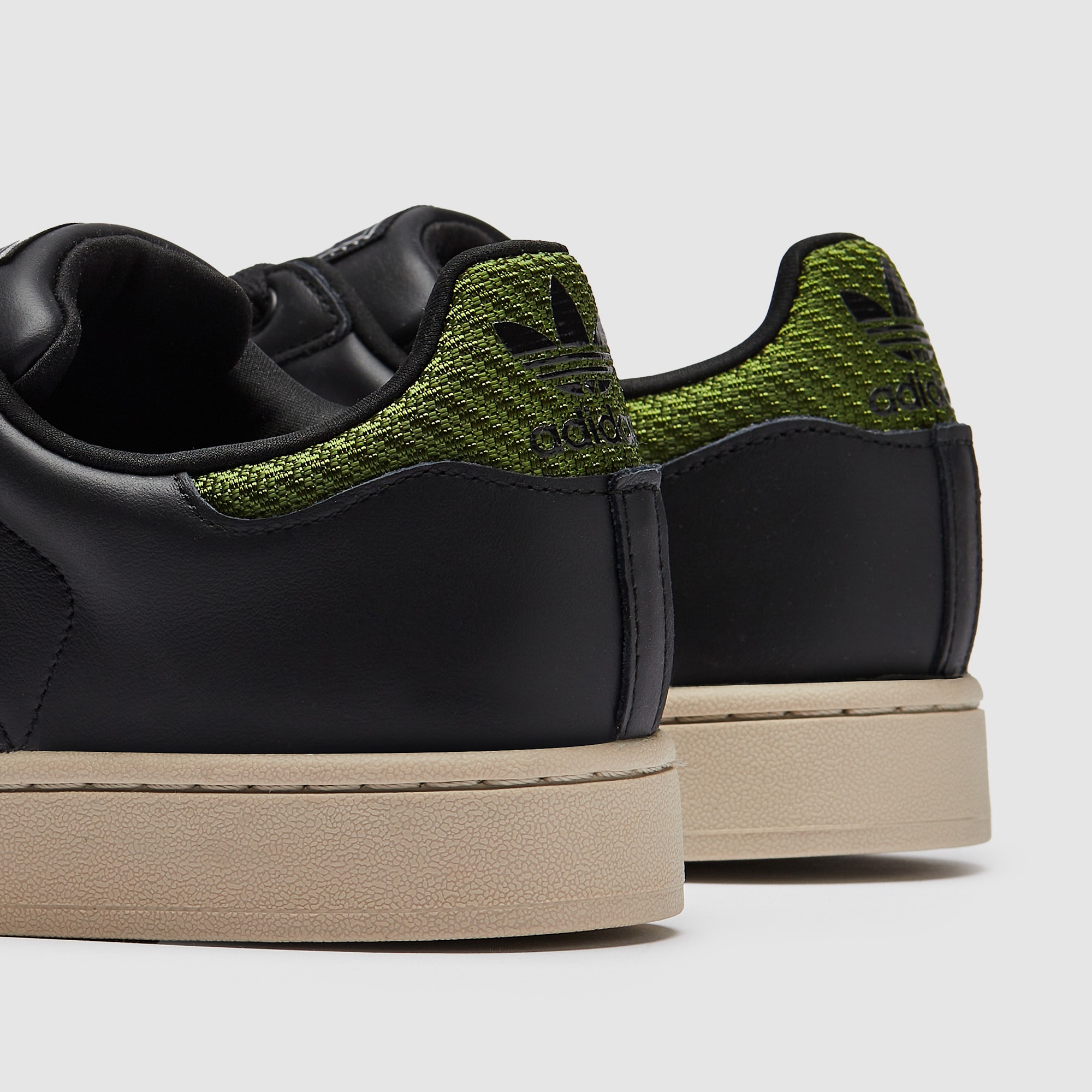 adidas Originals Superstar II Core Black/Tech Olive/Wonder Beige