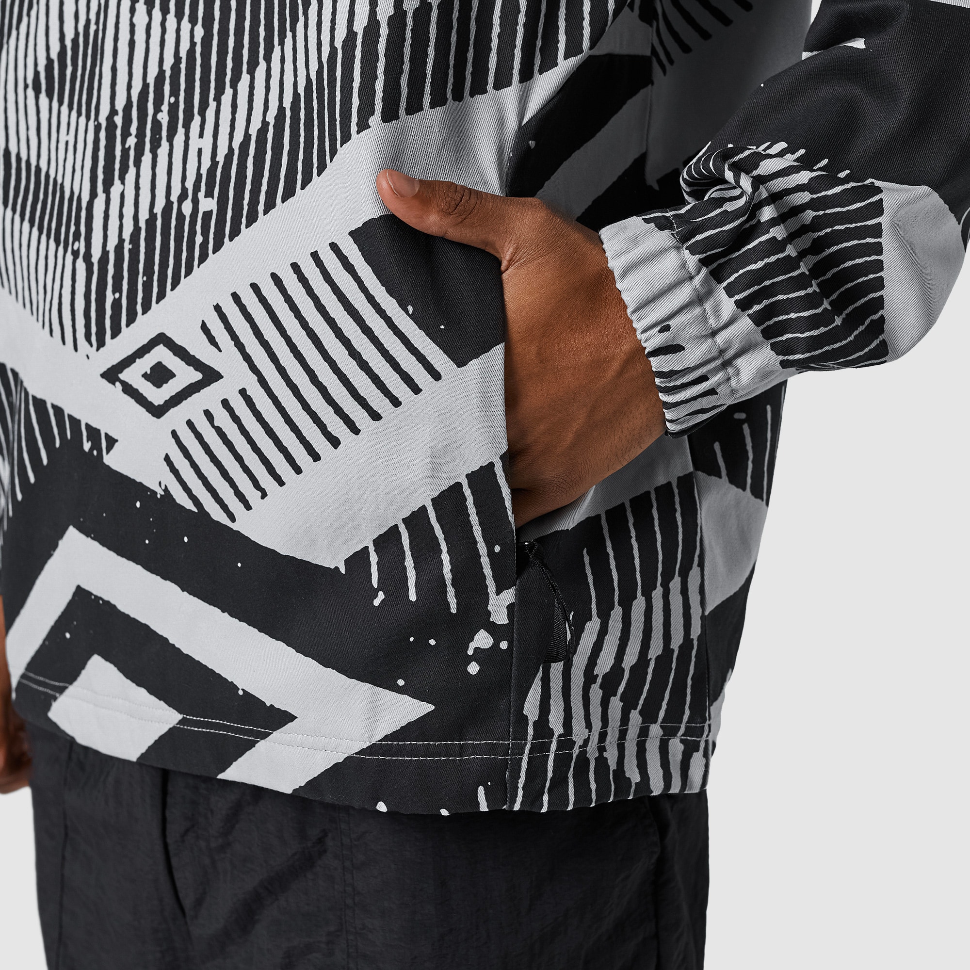 ウェア UMBRO overprint Drill top UMBRO * over print Drill top